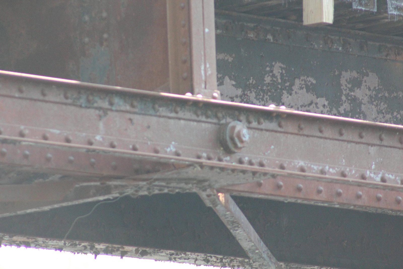 Lower connection, north span (span #4)